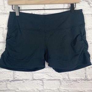 Athleta Shorties Ruched Booty Short size M black